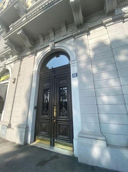Casa Vacanze Viale Miramare 31- Delizioso Mini Loft Industrial トリエステ エクステリア 写真